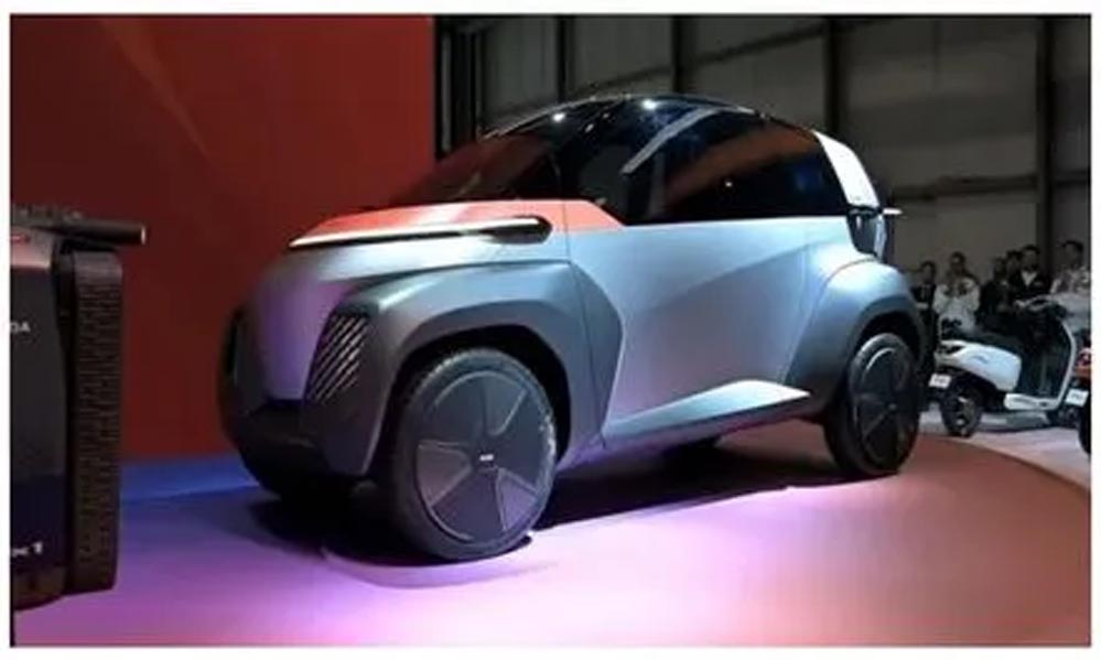 Hero की नई टू-सीटर कार, फीचर्स देखकर आप भी हो जाएंगे फैन Hero की नई टू-सीटर कार, फीचर्स देखकर आप भी हो जाएंगे फैन