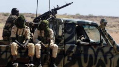 अफ्रीका में भारतीयों की सुरक्षा खतरे में: माली में आतंकी उठा ले गए 5 भारतीय, अल-कायदा/ISIS सक्रिय अफ्रीका में भारतीयों की सुरक्षा खतरे में: माली में आतंकी उठा ले गए 5 भारतीय, अल-कायदा/ISIS सक्रिय