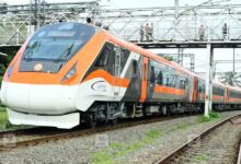 प्रधानमंत्री  मोदी ने बनारस-खजुराहो वंदे भारत ट्रेन की दी सौगात