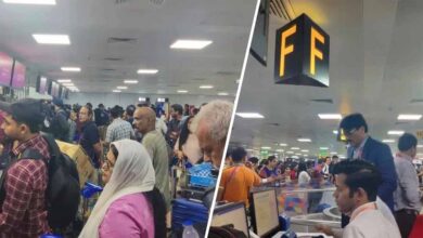 Air India सर्वर ठप! IGI एयरपोर्ट पर भारी भीड़, यात्रियों की बढ़ी मुश्किलें Air India सर्वर ठप! IGI एयरपोर्ट पर भारी भीड़, यात्रियों की बढ़ी मुश्किलें