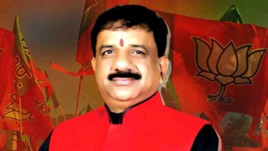 भोपाल का नाम बदलने पर सियासी संग्राम: कांग्रेस ने BJP पर लगाया हिंदू-मुस्लिम को बांटने का आरोप भोपाल का नाम बदलने पर सियासी संग्राम: कांग्रेस ने BJP पर लगाया हिंदू-मुस्लिम को बांटने का आरोप