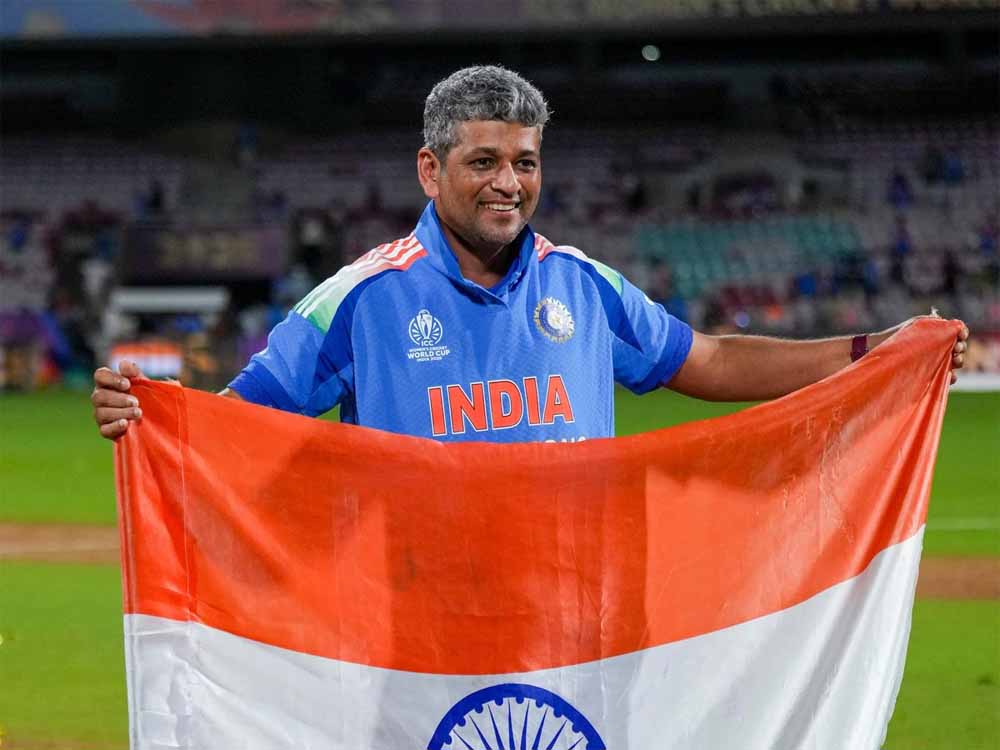 अमोल मजूमदार बोले- महिला वर्ल्ड कप में भारत की जीत ऐतिहासिक, इन खिलाड़ियों ने बदल दी कहानी अमोल मजूमदार बोले- महिला वर्ल्ड कप में भारत की जीत ऐतिहासिक, इन खिलाड़ियों ने बदल दी कहानी