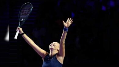 अनिसिमोवा ने स्वियातेक को हराकर डब्ल्यूटीए फाइनल्स के अंतिम चार में जगह बनाई