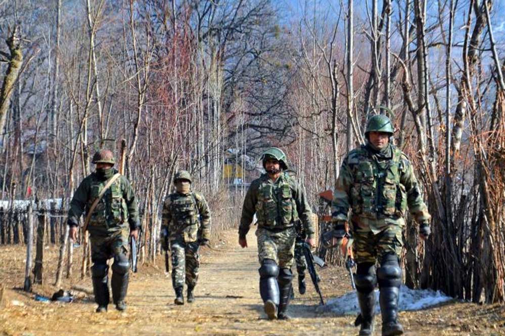 भारत ने चिकन नेक की सुरक्षा के लिए कड़े कदम, पाक-बांग्लादेश गठजोड़ पर कड़ा नज़र भारत ने चिकन नेक की सुरक्षा के लिए कड़े कदम, पाक-बांग्लादेश गठजोड़ पर कड़ा नज़र