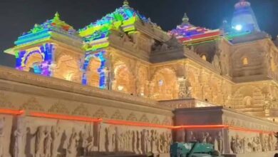 अयोध्या की सुरक्षा का मेगा टेस्ट: सेना का हेलीकॉप्टर 20 मिनट तक करता रहा निगरानी अयोध्या की सुरक्षा का मेगा टेस्ट: सेना का हेलीकॉप्टर 20 मिनट तक करता रहा निगरानी