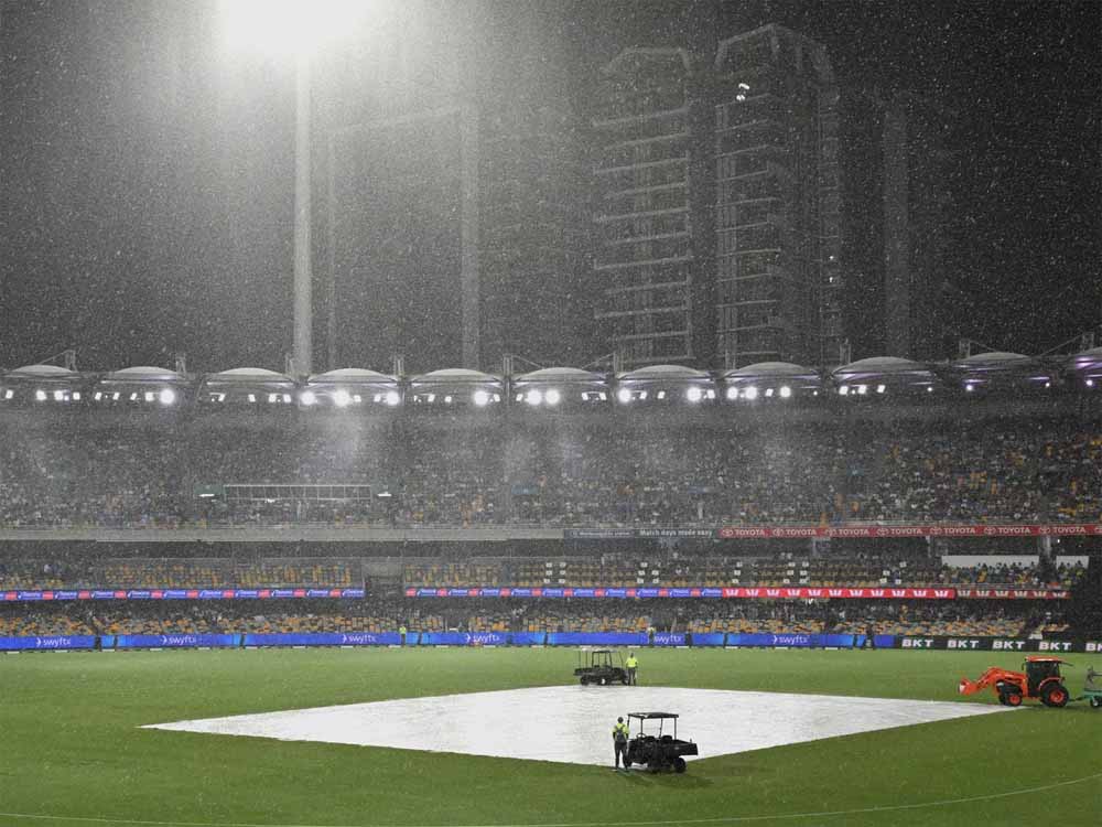 बारिश ने रोका खेल, लेकिन सीरीज भारत के नाम! गाबा T20 रद्द