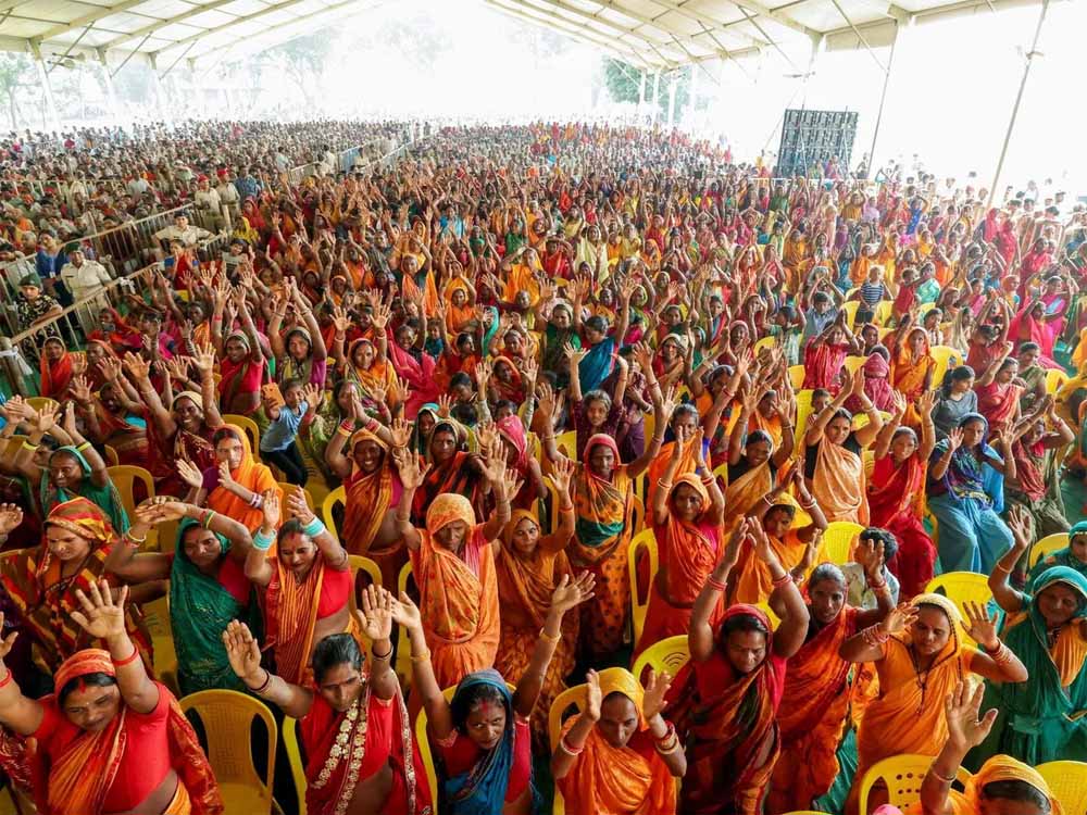 दूसरे चरण पर विराम: 122 सीटों के लिए 11 नवंबर को होगा फैसला दूसरे चरण पर विराम: 122 सीटों के लिए 11 नवंबर को होगा फैसला