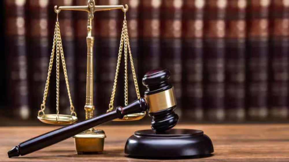 8 रुपये के लिए तीन साल की जंग जीती! कोर्ट ने सुनाया फैसला, अब मिलेंगे 15 हजार रुपये 8 रुपये के लिए तीन साल की जंग जीती! कोर्ट ने सुनाया फैसला, अब मिलेंगे 15 हजार रुपये