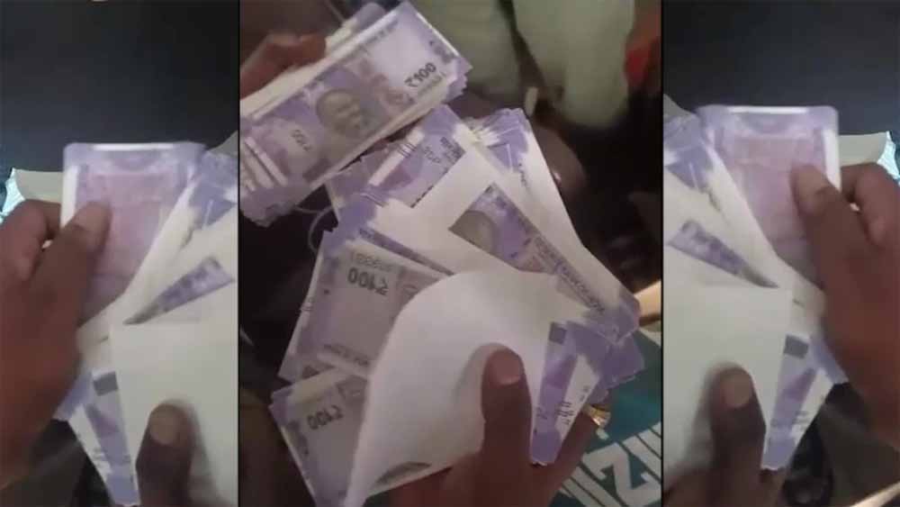 खंडवा पुलिस की त्वरित कार्यवाही — अंतरजिला नकली नोट गिरोह का भंडाफोड़ खंडवा पुलिस की त्वरित कार्यवाही — अंतरजिला नकली नोट गिरोह का भंडाफोड़