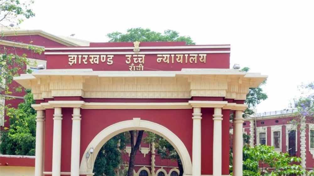 झारखंड HC का निर्देश: कफ सिरप और नशीली दवाओं पर सरकार को चेतावनी