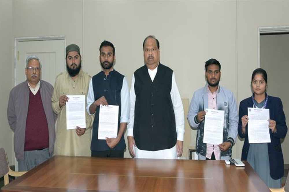 मंत्री काश्यप ने अनुकंपा नियुक्ति पत्र किए वितरित