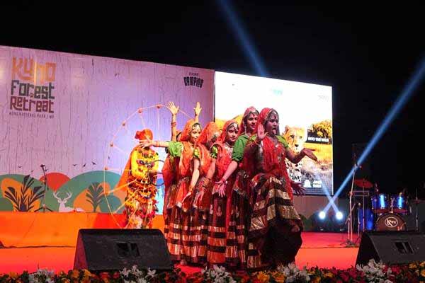 कूनो में प्रकृति, रोमांच और संस्कृति का उत्सव: कूनो फॉरेस्ट रिट्रीट के द्वितीय संस्करण का भव्य शुभारंभ कूनो में प्रकृति, रोमांच और संस्कृति का उत्सव: कूनो फॉरेस्ट रिट्रीट के द्वितीय संस्करण का भव्य शुभारंभ