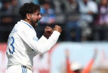 टी ब्रेक से पहले कुलदीप ने किया रिकेलटन का शिकार, मार्कराम नाबाद