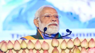 पीएम मोदी का बड़ा बयान: नए श्रम कानून से विकास की रफ्तार होगी दोगुनी पीएम मोदी का बड़ा बयान: नए श्रम कानून से विकास की रफ्तार होगी दोगुनी