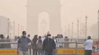 दिल्ली में सांस लेना हुआ मुश्किल! 19 इलाके रेड जोन में, हरियाणा-पंजाब में बारिश की चेतावनी दिल्ली में सांस लेना हुआ मुश्किल! 19 इलाके रेड जोन में, हरियाणा-पंजाब में बारिश की चेतावनी