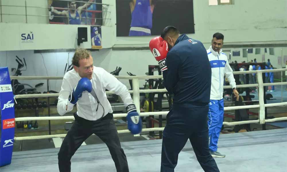 विश्व मुक्केबाजी के अध्यक्ष ने रोहतक में साइ के उत्कृष्टता केंद्र की सराहना की