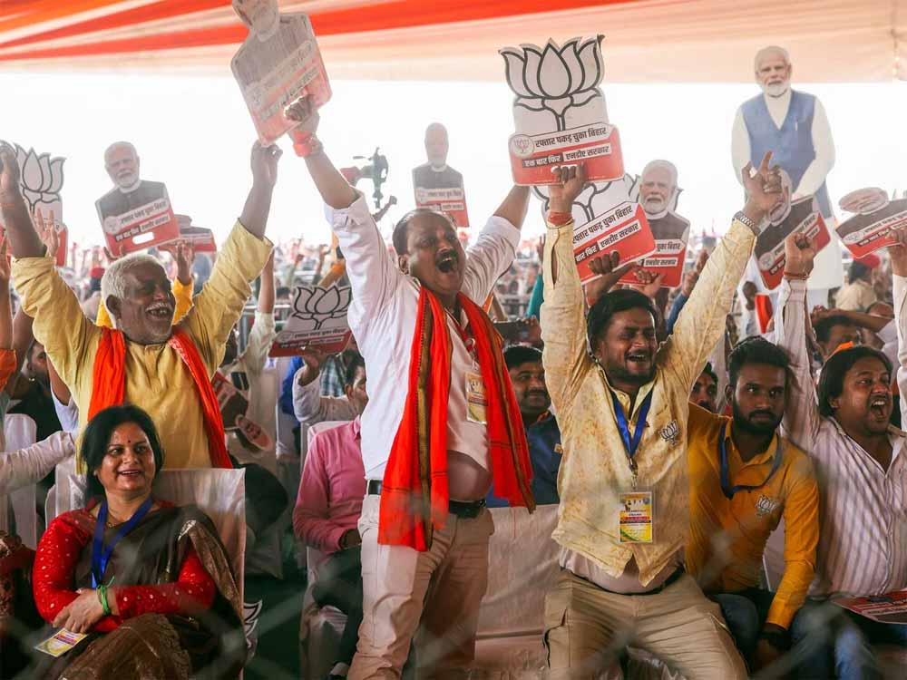 Bihar Exit Poll 2025: NDA की वापसी लगभग तय? पाँच सर्वे में मिला बढ़त का संकेत