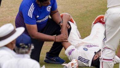 टीम इंडिया की चिंता बढ़ी: साउथ अफ्रीका A मैच में ऋषभ पंत रिटायर हर्ट, क्या बड़ी चोट? टीम इंडिया की चिंता बढ़ी: साउथ अफ्रीका A मैच में ऋषभ पंत रिटायर हर्ट, क्या बड़ी चोट?