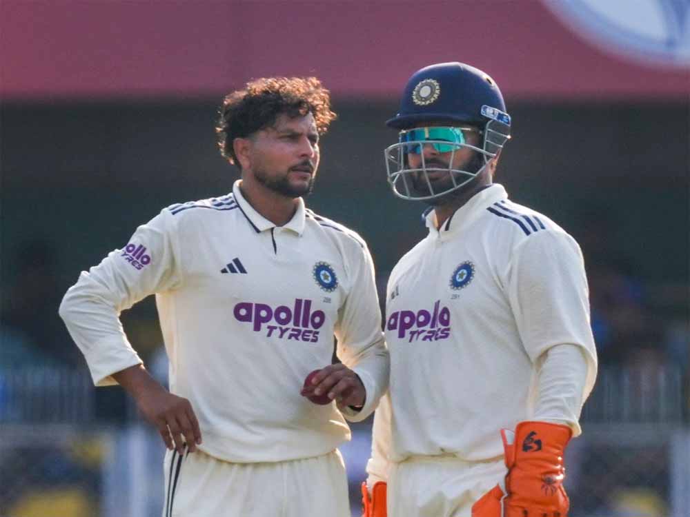 अंपायर ने फिर दी चेतावनी: ऋषभ पंत की दोहरी गलती से टीम इंडिया पर जुर्माने का खतरा