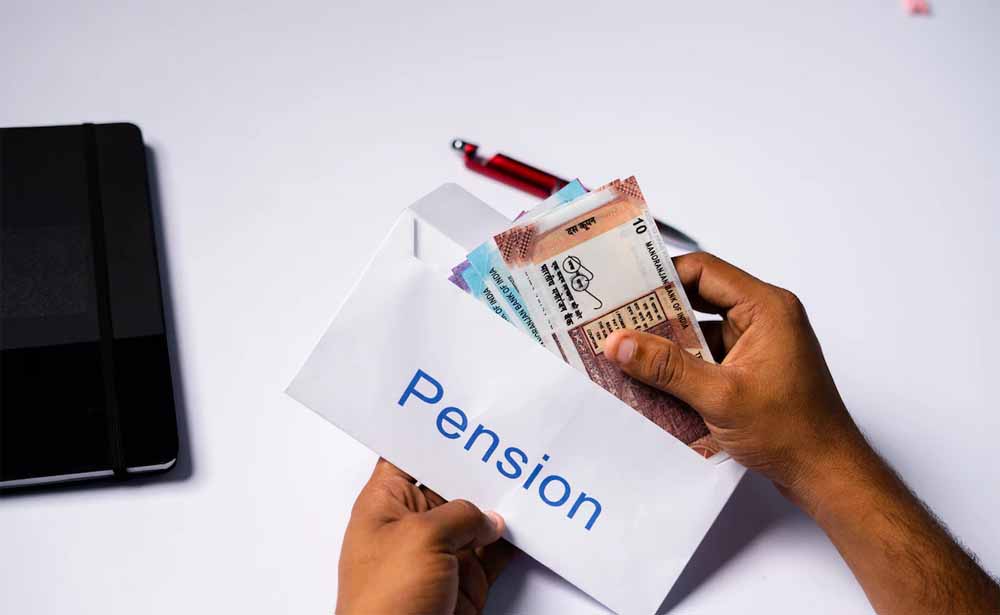 पेंशनरों के लिए बड़ी खुशखबरी: अब घर बैठे बनेगा ‘डिजिटल जीवन प्रमाण पत्र’, खर्च सिर्फ नाम मात्र का पेंशनरों के लिए बड़ी खुशखबरी: अब घर बैठे बनेगा ‘डिजिटल जीवन प्रमाण पत्र’, खर्च सिर्फ नाम मात्र का