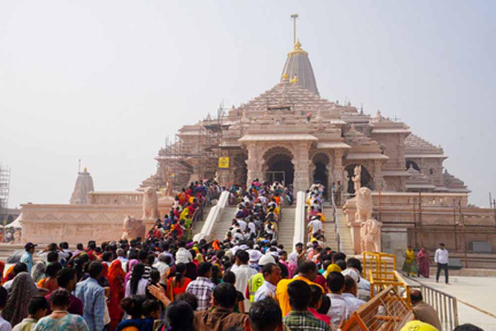 राम मंदिर ध्वजारोहण: वनवासी संतों को विशेष आमंत्रण, अयोध्या से आएंगे 3,000 साधु-संत राम मंदिर ध्वजारोहण: वनवासी संतों को विशेष आमंत्रण, अयोध्या से आएंगे 3,000 साधु-संत