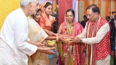 मुख्यमंत्री विष्णुदेव साय बसना सलखण्ड में मां महालक्ष्मी पूजन कार्यक्रम में हुए शामिल