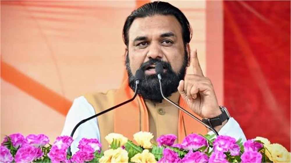 तारापुर में पलटी बाज़ी! सम्राट चौधरी को मिला BSP उम्मीदवार का खुला समर्थन तारापुर में पलटी बाज़ी! सम्राट चौधरी को मिला BSP उम्मीदवार का खुला समर्थन