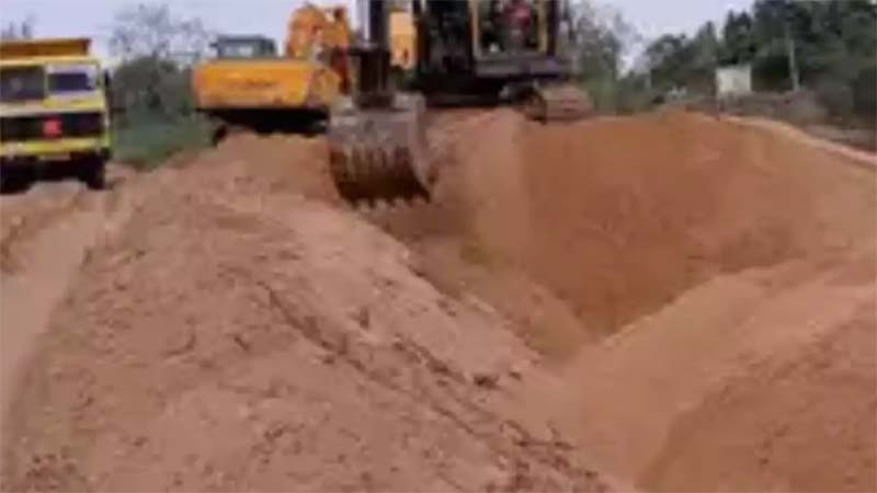 रेत खदान की ई-नीलामी हेतु 07 नंवबर को किया जाएगा बिड ओपनिंग रेत खदान की ई-नीलामी हेतु 07 नंवबर को किया जाएगा बिड ओपनिंग