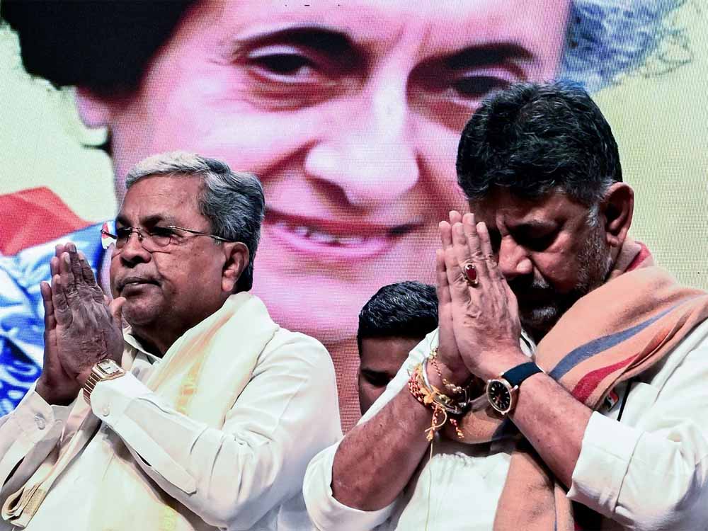 कर्नाटक में सीएम की दौड़ तेज: शिवकुमार बनाम सिद्धारमैया, इसी दिन तय होगा नाम