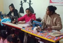 उप मुख्यमंत्री ने सिलाई प्रशिक्षण केन्द्र का किया निरीक्षण