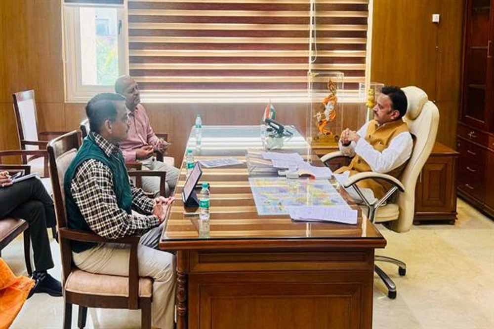 शासकीय चिकित्सा महाविद्यालयों के शिक्षकों के भत्तों को और अधिक आकर्षक बनाने के लिए प्रस्ताव करें तैयार: उप मुख्यमंत्री शुक्ल शासकीय चिकित्सा महाविद्यालयों के शिक्षकों के भत्तों को और अधिक आकर्षक बनाने के लिए प्रस्ताव करें तैयार: उप मुख्यमंत्री शुक्ल