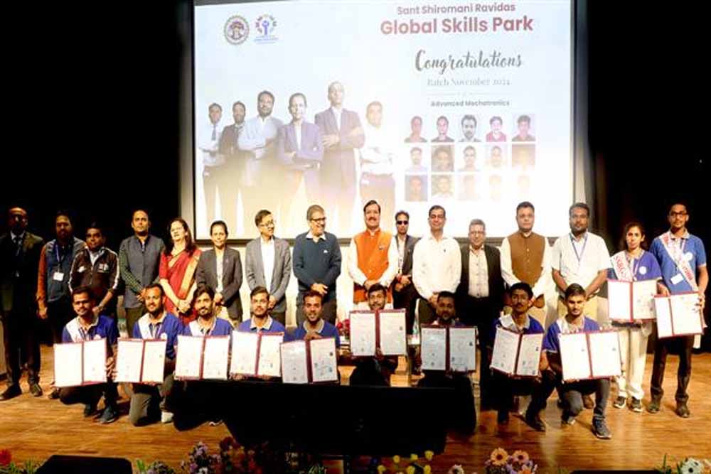 ग्लोबल स्किल पार्क के प्रशिक्षित विद्यार्थी देश-दुनिया में कर रहे हैं संस्थान का नाम रोशन: मंत्री टेटवाल ग्लोबल स्किल पार्क के प्रशिक्षित विद्यार्थी देश-दुनिया में कर रहे हैं संस्थान का नाम रोशन: मंत्री टेटवाल