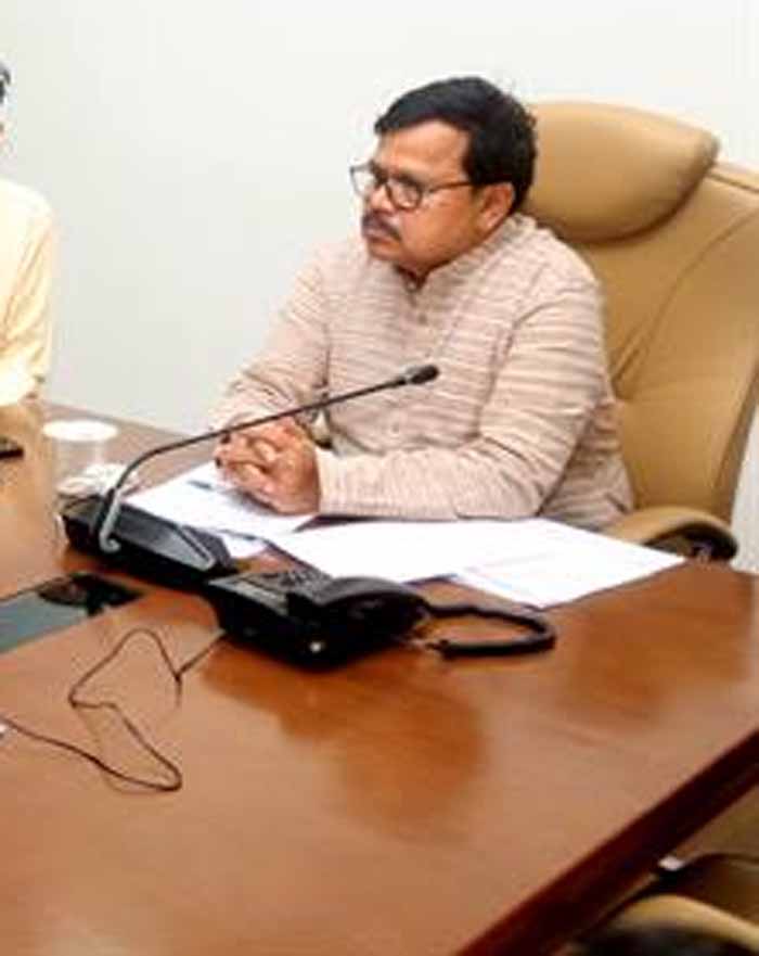 दतिया जिले के किसानों को मिलेगी अब और अधिक गुणवत्तापूर्ण बिजली :ऊर्जा मंत्री तोमर