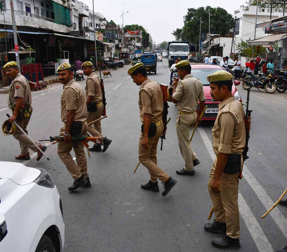 दंगा नियंत्रण होगा और मजबूत: यूपी पुलिस को मिलेंगे 9.70 करोड़ के नए ‘वज्र’ वाहन दंगा नियंत्रण होगा और मजबूत: यूपी पुलिस को मिलेंगे 9.70 करोड़ के नए ‘वज्र’ वाहन