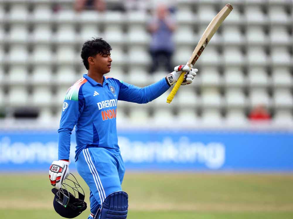 ‘टीम इंडिया का भविष्य तैयार’—IPL चीफ ने बताया 14 वर्षीय वैभव सूर्यवंशी का कमाल ‘टीम इंडिया का भविष्य तैयार’—IPL चीफ ने बताया 14 वर्षीय वैभव सूर्यवंशी का कमाल