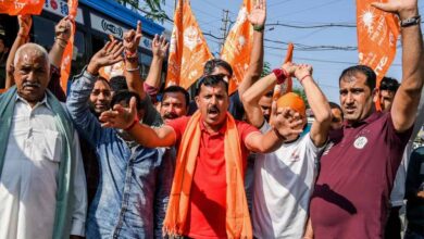 वैष्णो देवी मेडिकल कॉलेज में 41 मुस्लिम छात्रों का चयन, MBBS सीटों पर बवाल तेज वैष्णो देवी मेडिकल कॉलेज में 41 मुस्लिम छात्रों का चयन, MBBS सीटों पर बवाल तेज