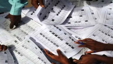 खंडवा के वोटर्स का गलत मैपिंग विवाद: भोपाल-दतिया के BLO की चूक से मचा हड़कंप खंडवा के वोटर्स का गलत मैपिंग विवाद: भोपाल-दतिया के BLO की चूक से मचा हड़कंप