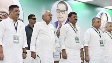 भीतरघात पर सख्ती: नीतीश कुमार ने 8 नेताओं को JDU से किया निष्कासित