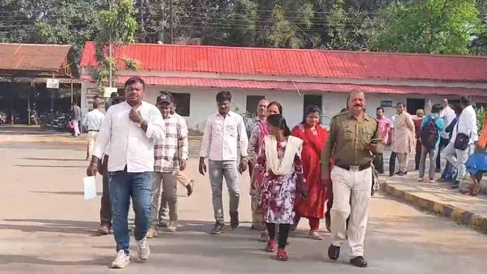 108 एंबुलेंस सेवा ठप होने के कगार पर, कर्मचारियों को दो महीने से नहीं मिली सैलरी