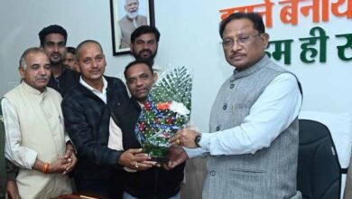 मुख्यमंत्री विष्णु देव साय से कुंभकार समाज के प्रतिनिधि मंडल की सौजन्य मुलाकात