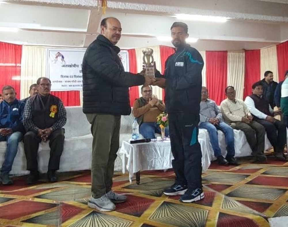 एमपी ट्रांसको के पिंटू यादव ने अंतरक्षेत्रीय विद्युत कुश्ती प्रतियोगिता में जीता कांस्य पदक