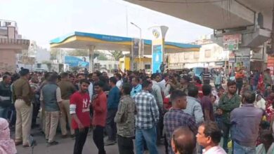 रेलवे नोटिस से 250 परिवारों पर बेघर होने का खतरा, मुख्य चौक पर फूटा जनाक्रोश