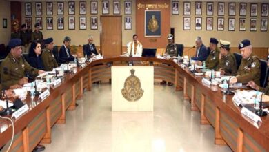 पुलिस के बारे में जनसामान्य की धारणा बदलने और पुलिस के जनता से बेहतर संवाद के लिए विशेष पहल की आवश्यकता : मुख्यमंत्री डॉ. यादव पुलिस के बारे में जनसामान्य की धारणा बदलने और पुलिस के जनता से बेहतर संवाद के लिए विशेष पहल की आवश्यकता : मुख्यमंत्री डॉ. यादव