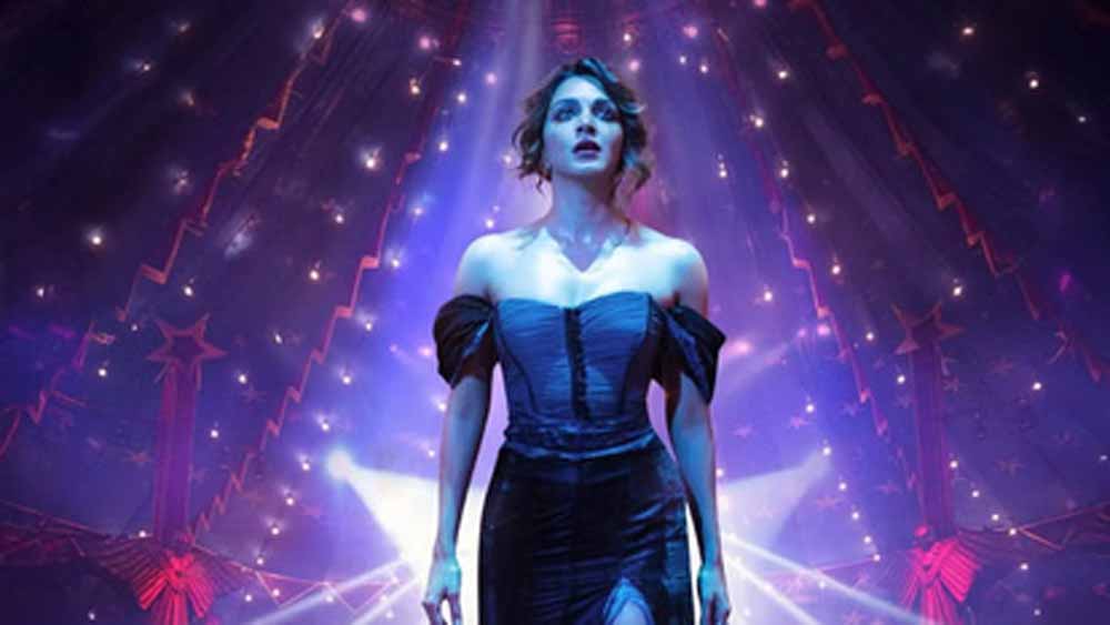 ‘टॉक्सिक’ से कियारा आडवाणी का पहला लुक आउट, ऑफ-शोल्डर गाउन में दिखा कॉन्फिडेंस का जलवा