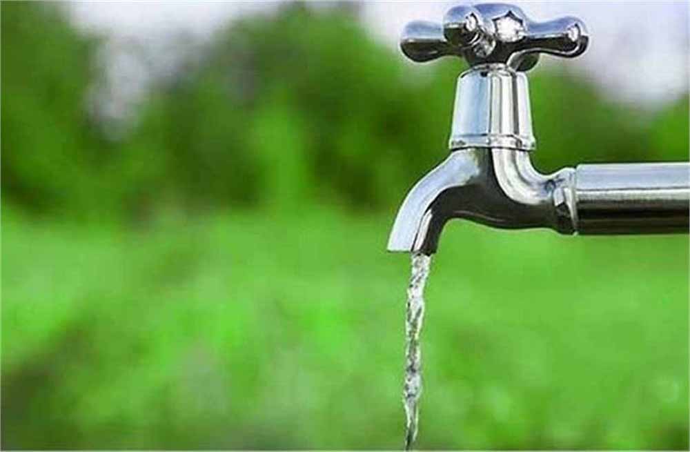 पानी की बर्बादी पर सख्त कार्रवाई: पहली बार ₹150 जुर्माना, दोहराने पर कटेगा कनेक्शन