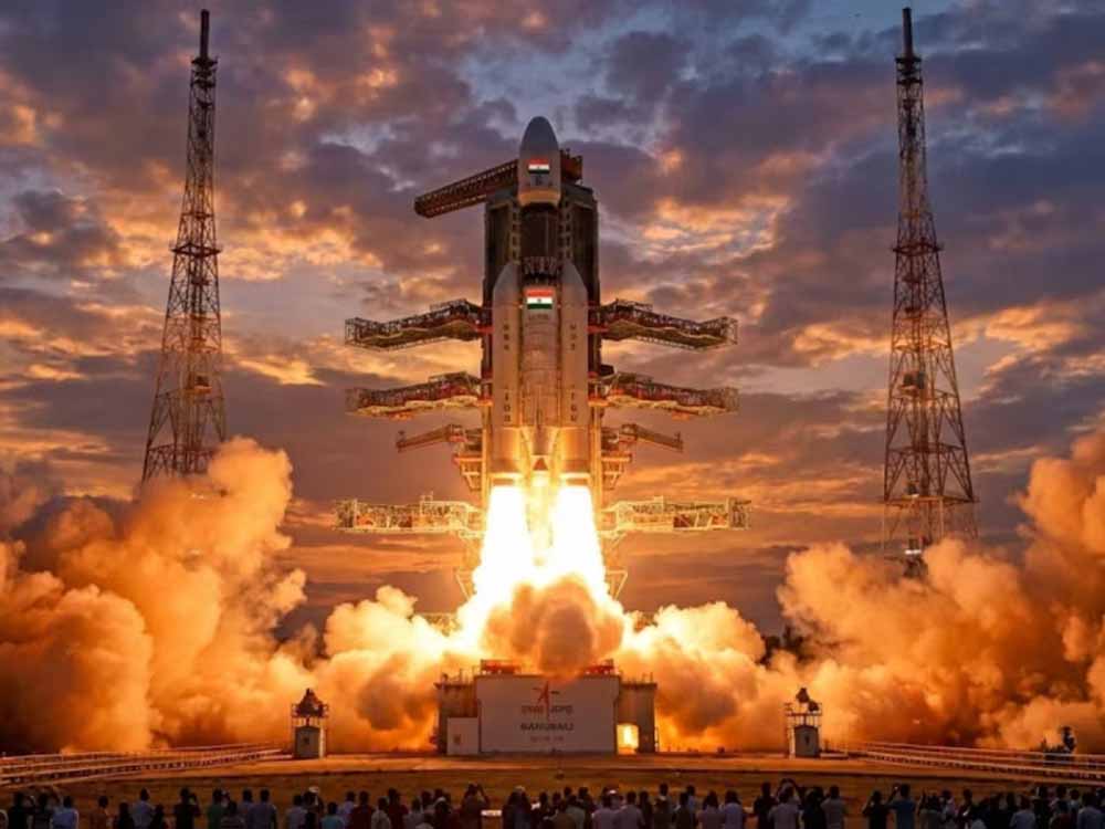 बाहुबली रॉकेट LVM3-M6 की सफल लॉन्चिंग, CM योगी आदित्यनाथ बोले—भारत के लिए गर्व का क्षण