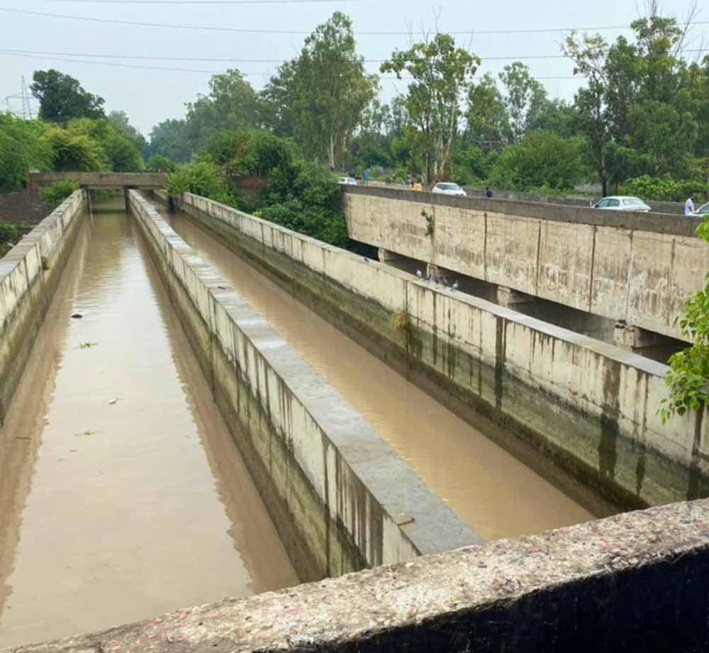 दिल्ली का खौफनाक वाटर प्लांट: एक साल में 35 लाशें मिलीं, चार साल में सबसे डरावना आंकड़ा