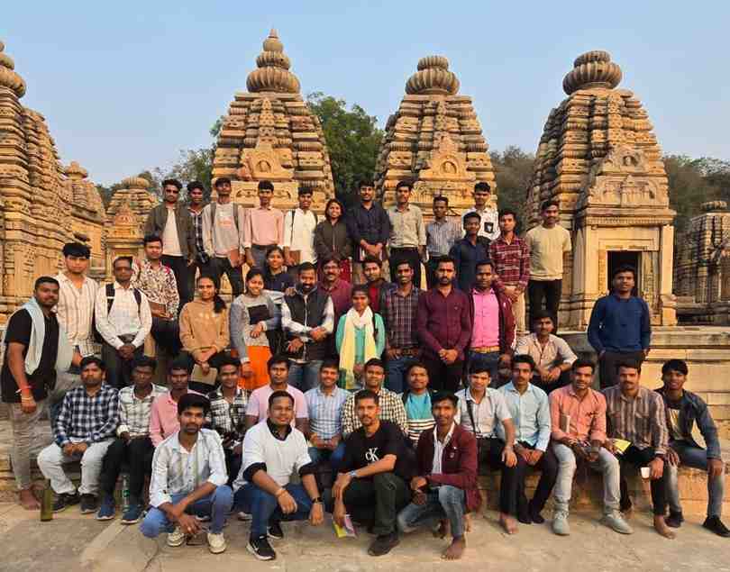 मुख्यमंत्री विष्णु देव साय की पर्यटन को प्रमोट करने विशेष पहल,राज्य के 45 युवाओं को मिला पर्यटन प्रबंधन का विशेष प्रशिक्षण मुख्यमंत्री विष्णु देव साय की पर्यटन को प्रमोट करने विशेष पहल,राज्य के 45 युवाओं को मिला पर्यटन प्रबंधन का विशेष प्रशिक्षण