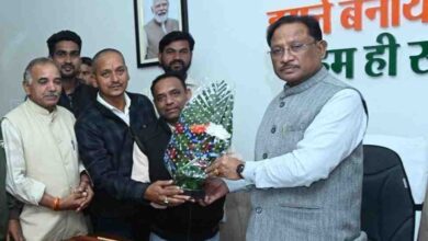 मुख्यमंत्री विष्णु देव साय से कुंभकार समाज के प्रतिनिधि मंडल की सौजन्य मुलाकात