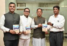 दो वर्ष की निरंतर सेवा, निरंतर विकास की दिशा में एक और पहल: मुख्यमंत्री साय ने कॉफी टेबल बुक्स का किया विमोचन